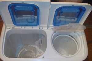 Por que a centrifugação em uma máquina de lavar semiautomática não funciona?