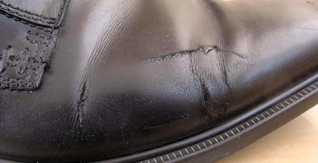 מה קורה לנעליים לאחר כביסה במכונה?