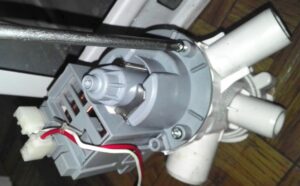 The drain pump in the washing machine does not work