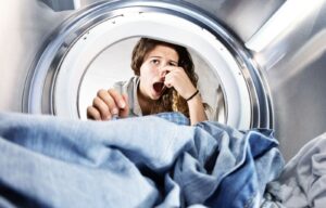 Miroase a canalizare mașină de spălat