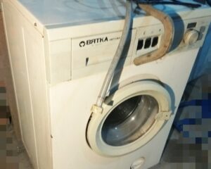 DIY oprava práčky Vyatka-automatická