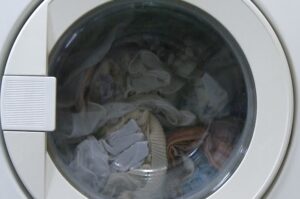 What to do if the washing machine stops running out of water?