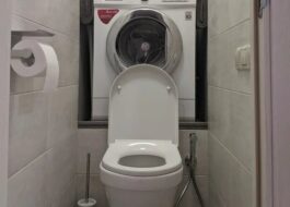 Montering av vaskemaskin på toalettet