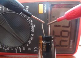 How to check a washing machine capacitor with a tester