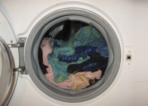 Why does my LG washing machine take a long time to spin?