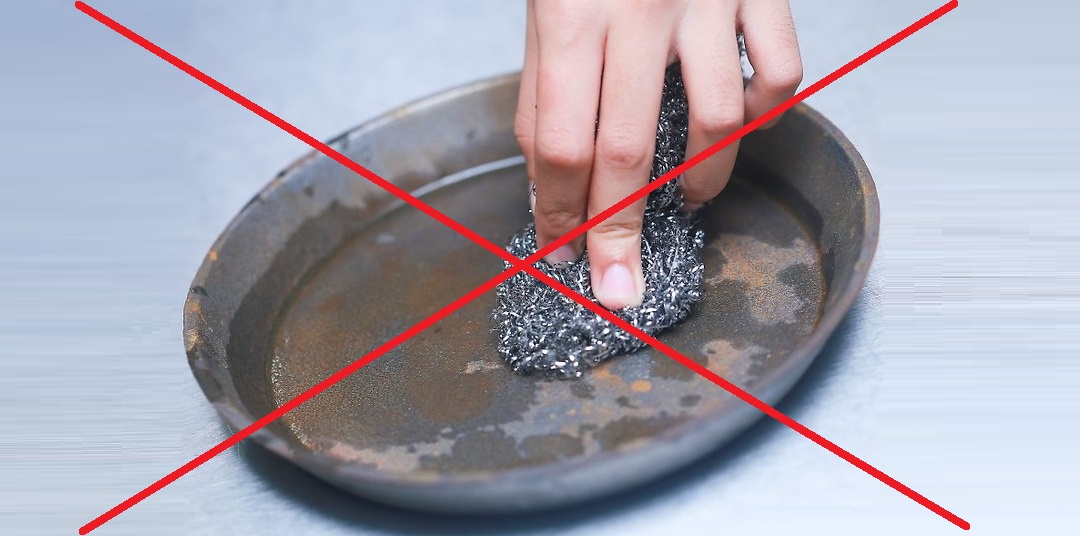 Nečistite drôtenou kefou