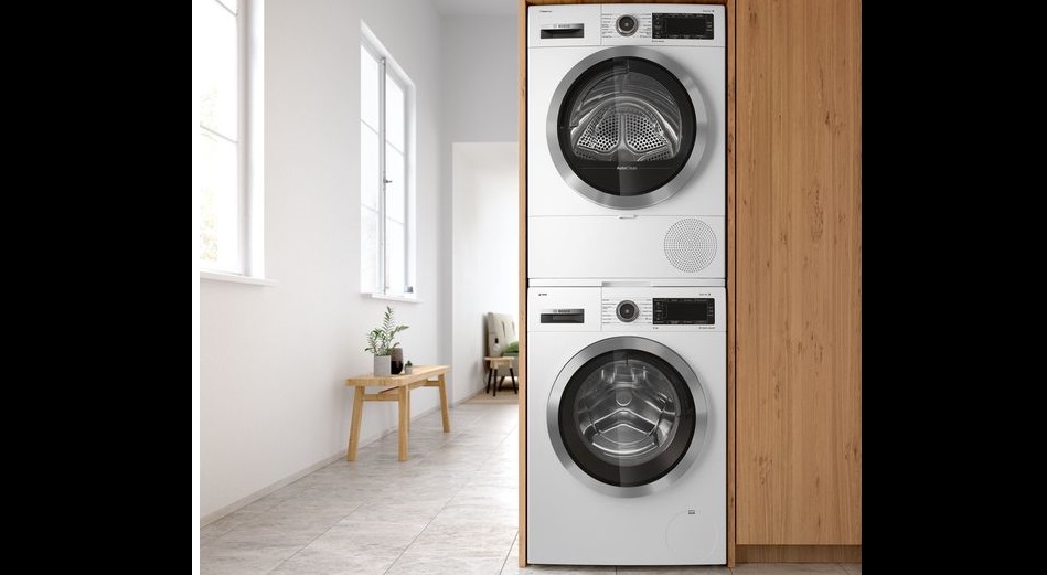 opțiune pentru amplasarea unei mașini de spălat și uscător Bosch