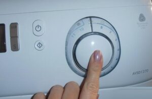 Comment allumer une machine à laver Ariston