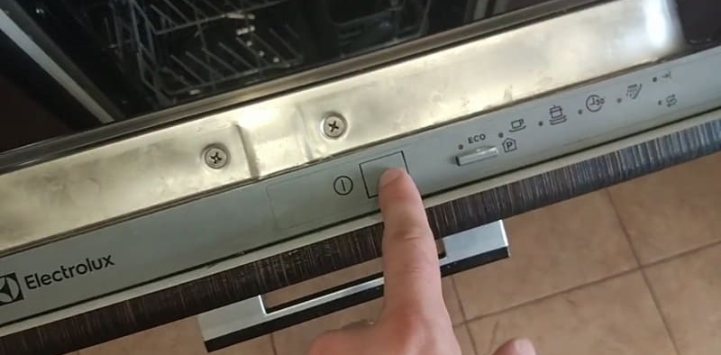 reinicie a máquina de lavar louça