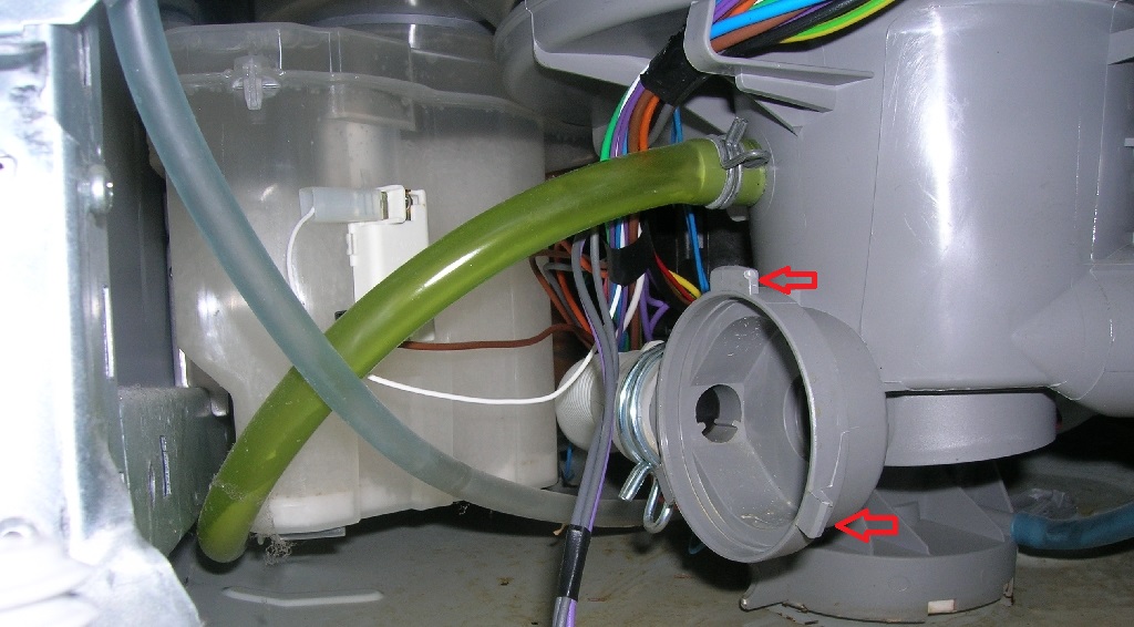 lugs on the dishwasher snail