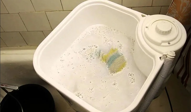 Mașină de spălat Malyutka instalată