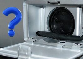 How to open the drain cover at the bottom of a washing machine