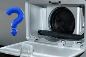 Kako otvoriti poklopac odvoda na dnu perilice rublja